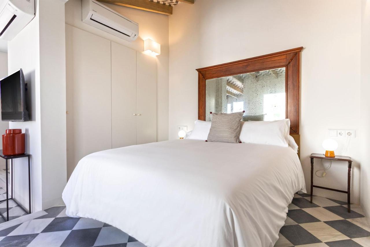 Genteel San Laureano * Seville